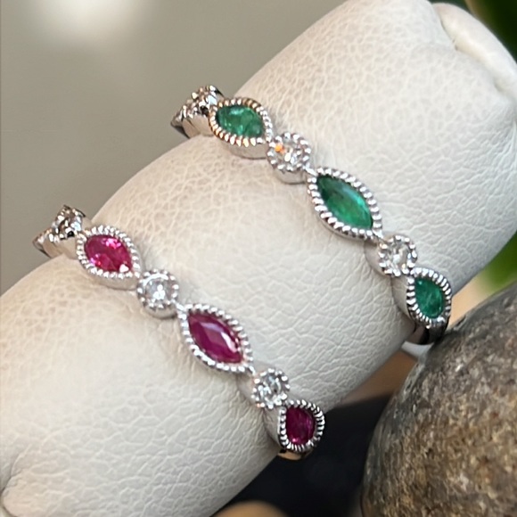 14k gold and diamond stacking rings - Picture 3 of 6